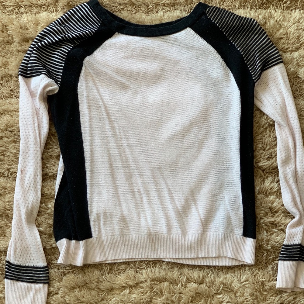 Pale Pink American Eagle Sweater